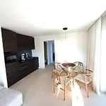 Capula Apartment *